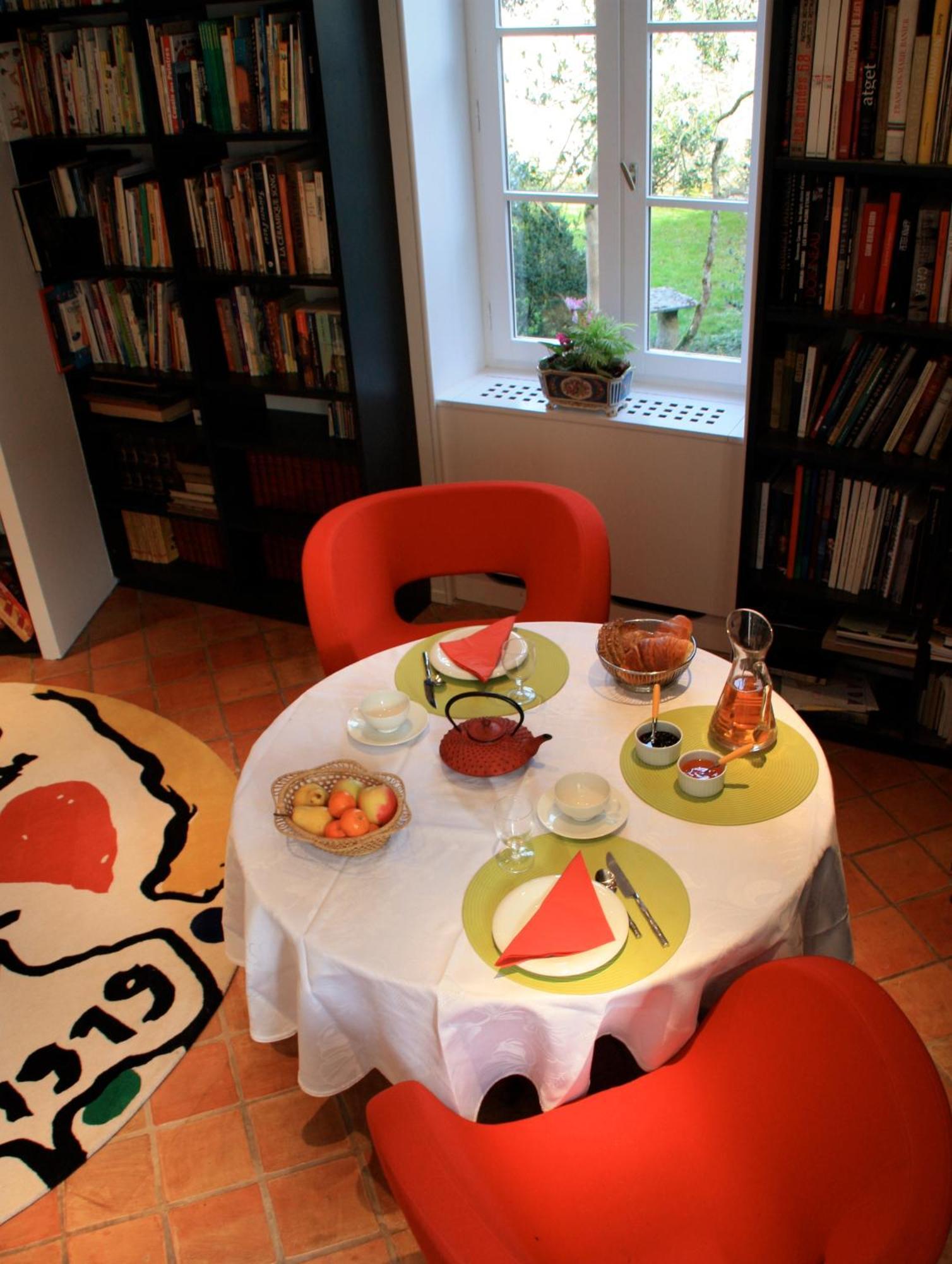 לינה וארוחת בוקר Laives L'Atelier Du Relais מראה חיצוני תמונה
